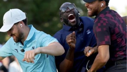 开云注册网址-勇士三核还要燃烧多久？库里对格林的挽留给出答案