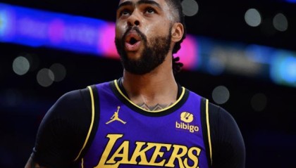 开云APP-单节51分虐鹈鹕 湖人轰30年一遇得分找到版本答案